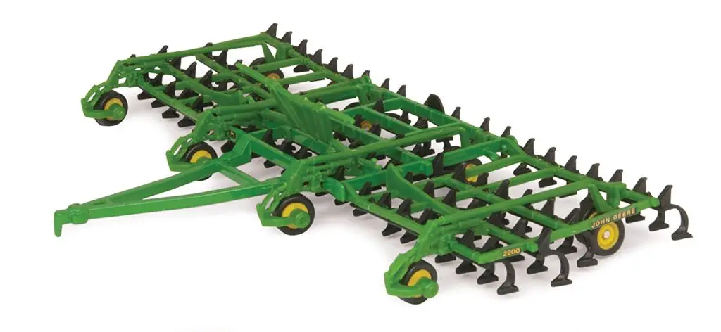 ertl john deere cultivator