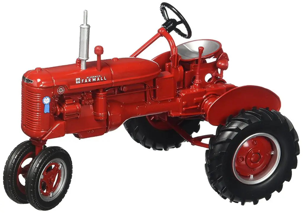 1/16 Farmall tractor